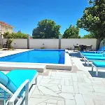 Rosea Domus Zadarvillas Vila