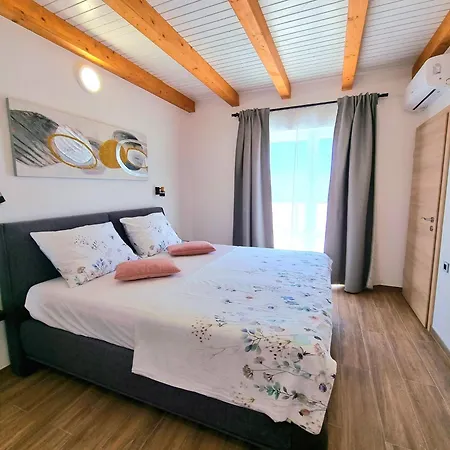 Rosea Domus Zadarvillas Vila