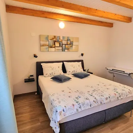 Rosea Domus Zadarvillas * Podlug
