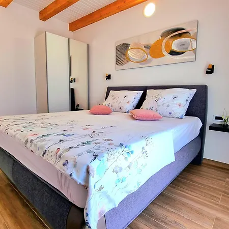 Вилла Rosea Domus Zadarvillas