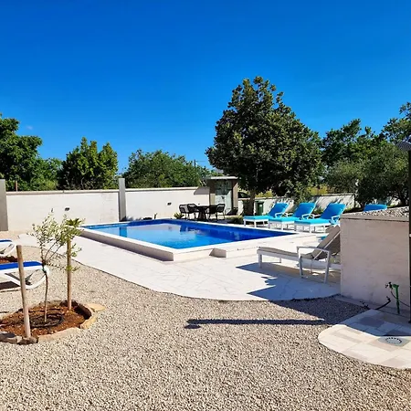 Rosea Domus Zadarvillas Вилла