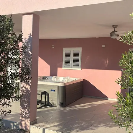 Rosea Domus Zadarvillas