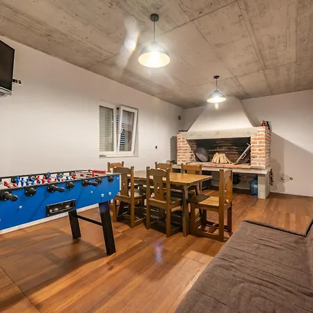 Vila Rosea Domus Zadarvillas Podlug